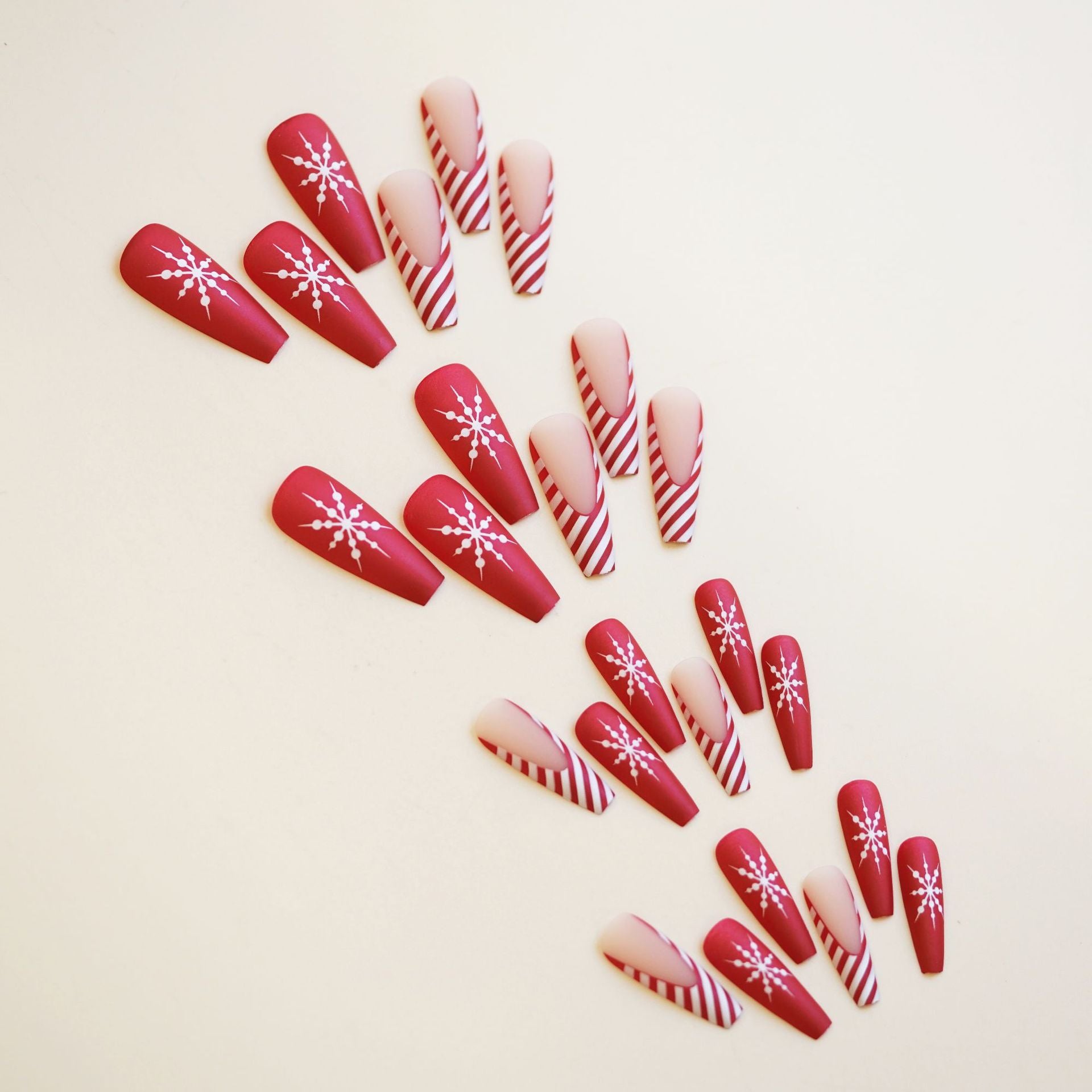 Wholesale Christmas Plaid Fake Nails 24 Pieces Nail Tips